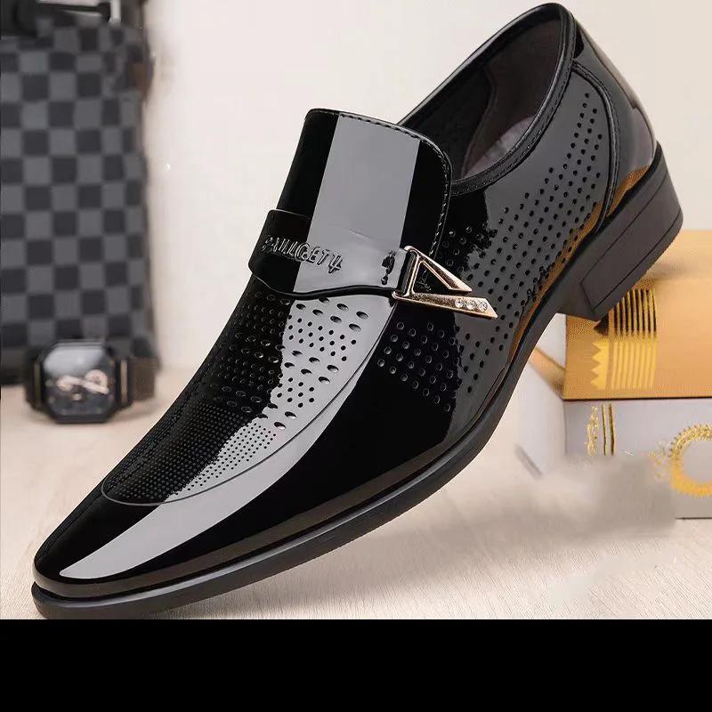 Leather Shoes for Men 2025 New Patent Leather Business Men Casual Shoes Slip on Party Dress Footwear Pointed Toe Loafers