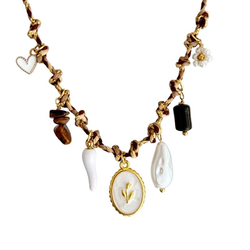 Stylish Ocean Inspired Starfish Pearls Necklace For Women Featuring Sturdy Copper Designs and Unique Pendant Styles