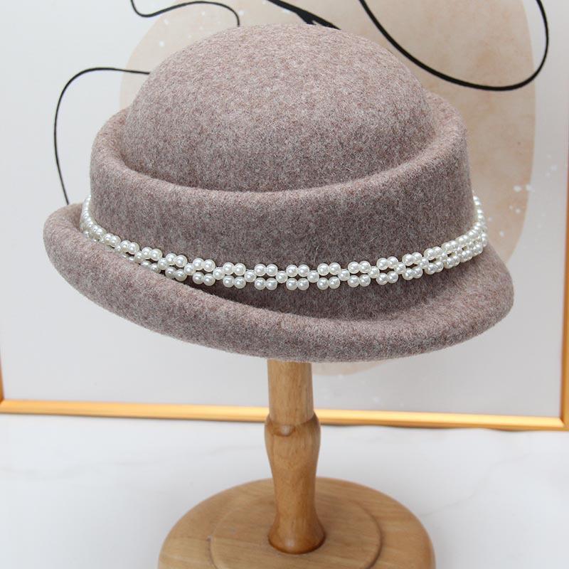 Hepburn style wool beret women's autumn and winter new retro versatile styling top hat showing the face small crimping basin hat