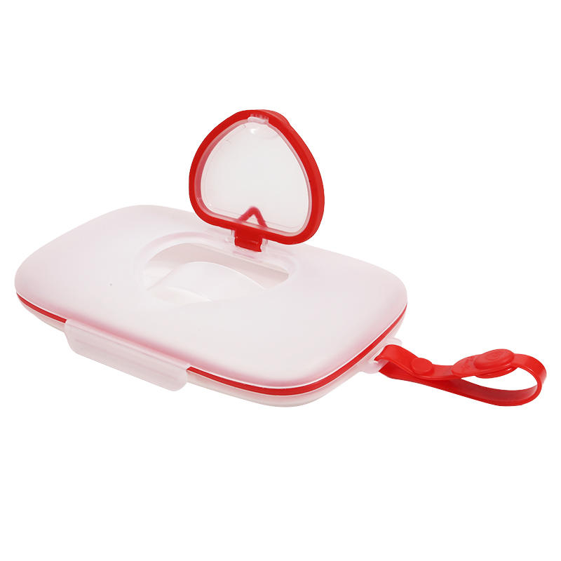 1PC PP Material Portable Heart-Shaped Wet Wipe And Mask Storage Box with Snap Closure for Kids Travel Tissue Holder