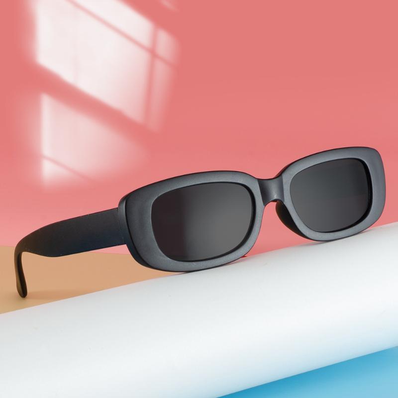 Children Retro Frosted Rectangle Sunglasses UV Resistant Cute Trendy Sun Glasses for Boys Girls Beach Holiday