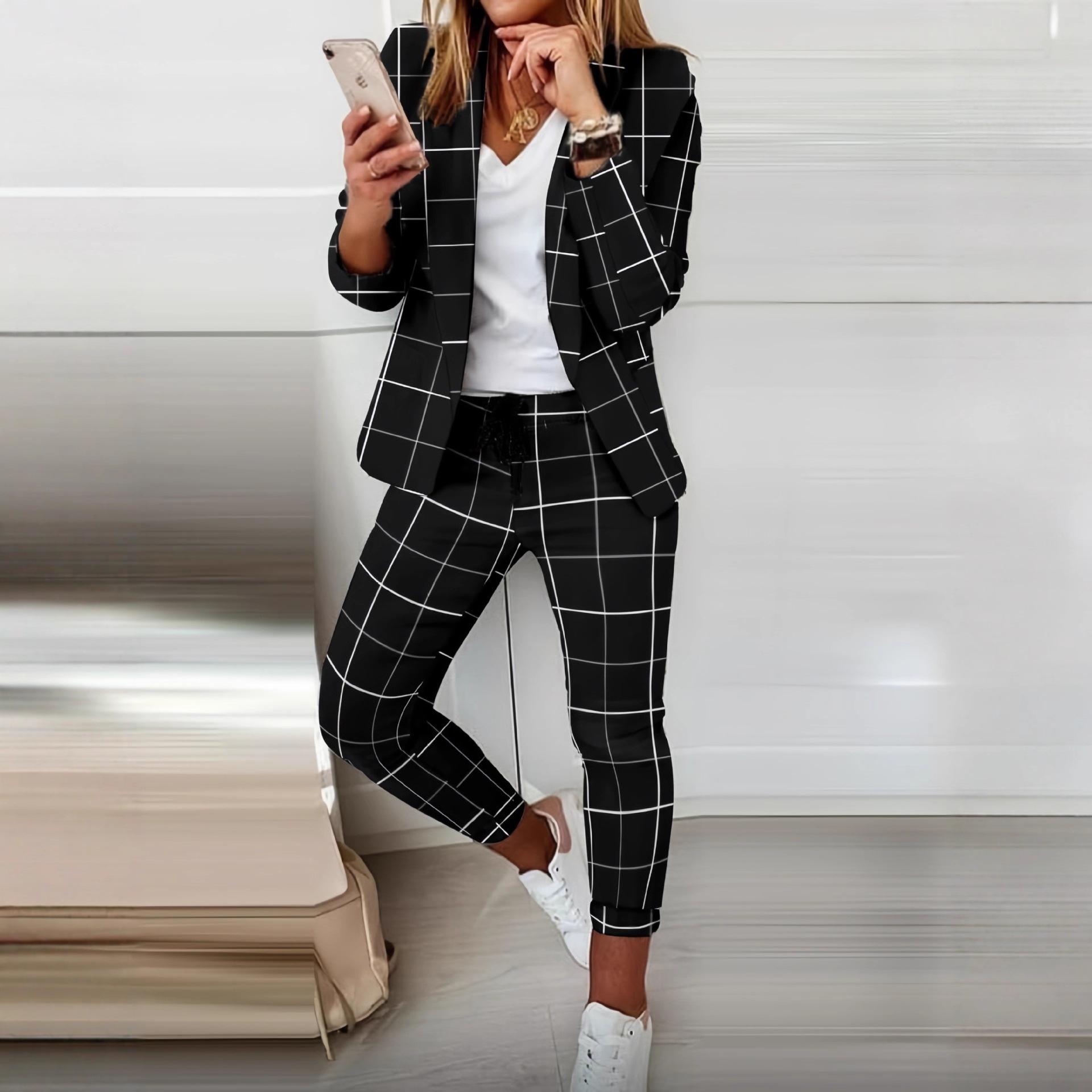

Women s Autumn Black & White Printed Casual Suit with Lined Pants S чёрный