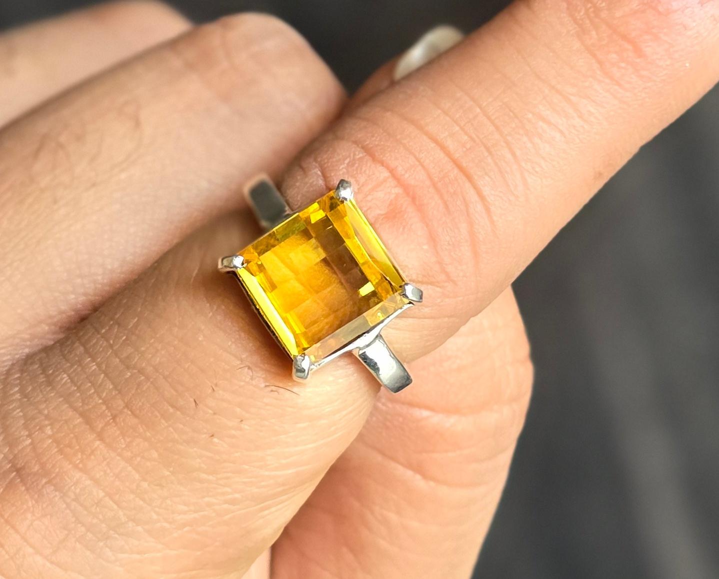 

Заметное кольцо с цитрином · Кольцо-подушка · Кольцо с цитрином · Коктейльное кольцо · Кольцо с драгоценным камнем · Кольцо с камнем ноября 7.5