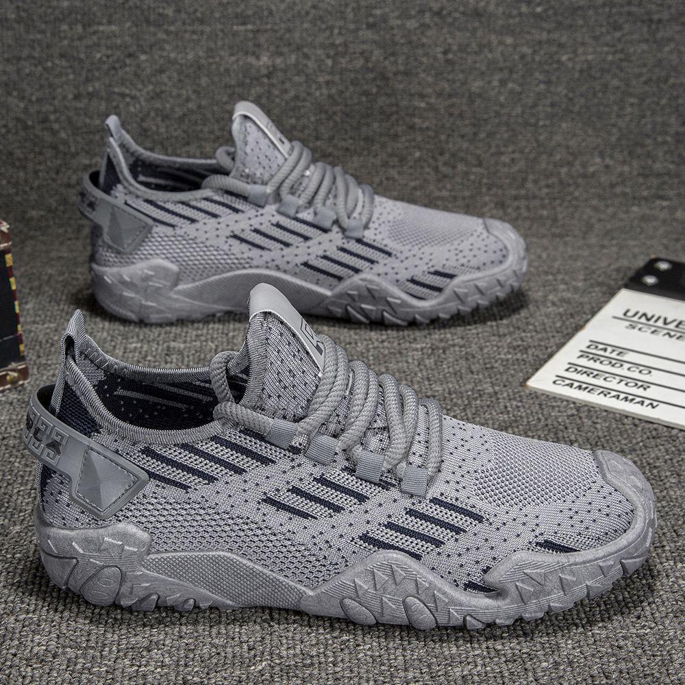 Men s 2026 Summer Flyknit Mesh Breathable Lightweight Soft-Sole Trendy Casual Sports Shoes 39
