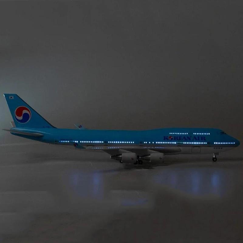 Korean Air 747 Model Airplane Large Diecast Airplane Model Kits with Stand Display Collectible for Aviation Enthusiast Gift