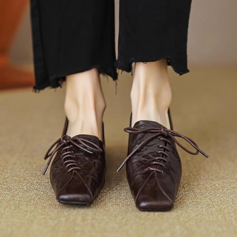 2026 New Style Lace-up Simple Shoes Women's Fashion Neutral Small Single Shoes Niche High-end Sense Thick Heeled Single Shoes