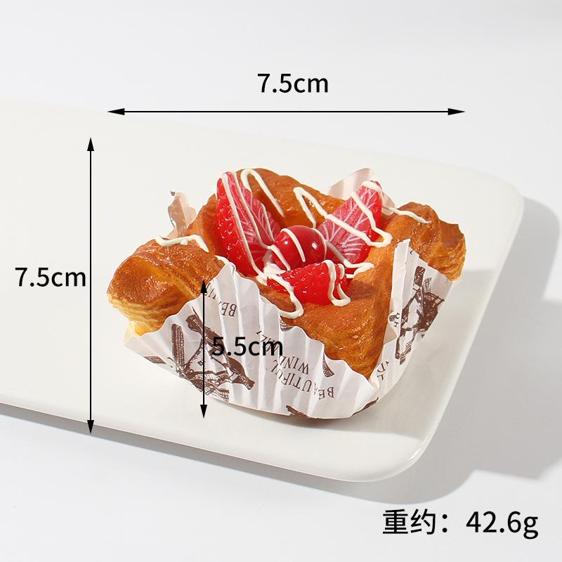 PU Simulationsbecher, Falscher Kuchen, Brot, Gebäck, Lebensmittelmodell, Kühlschrankaufkleber, Bäckerei Weichbrot Requisite Dekoration