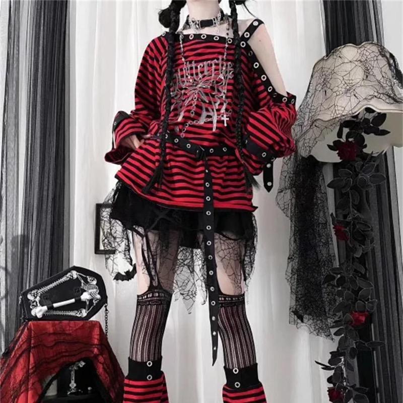 2KWEIRD Harajuku Punk Striped Print T Shirts Y2k Gothic Girls Off Shoulder Blue Red Loose Butterfly Letter 2000s Subculture Grunge Tees