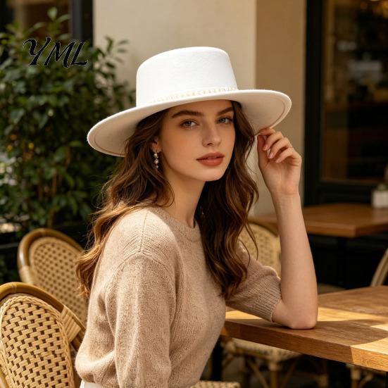 Vintage Photoshoot Prop Wide Brim Wool Felt Hat for Women, Flat Top Fedora Woolen Accessories Autumn with Faux Pearl Trim, Elegant Winter Cap Fashion