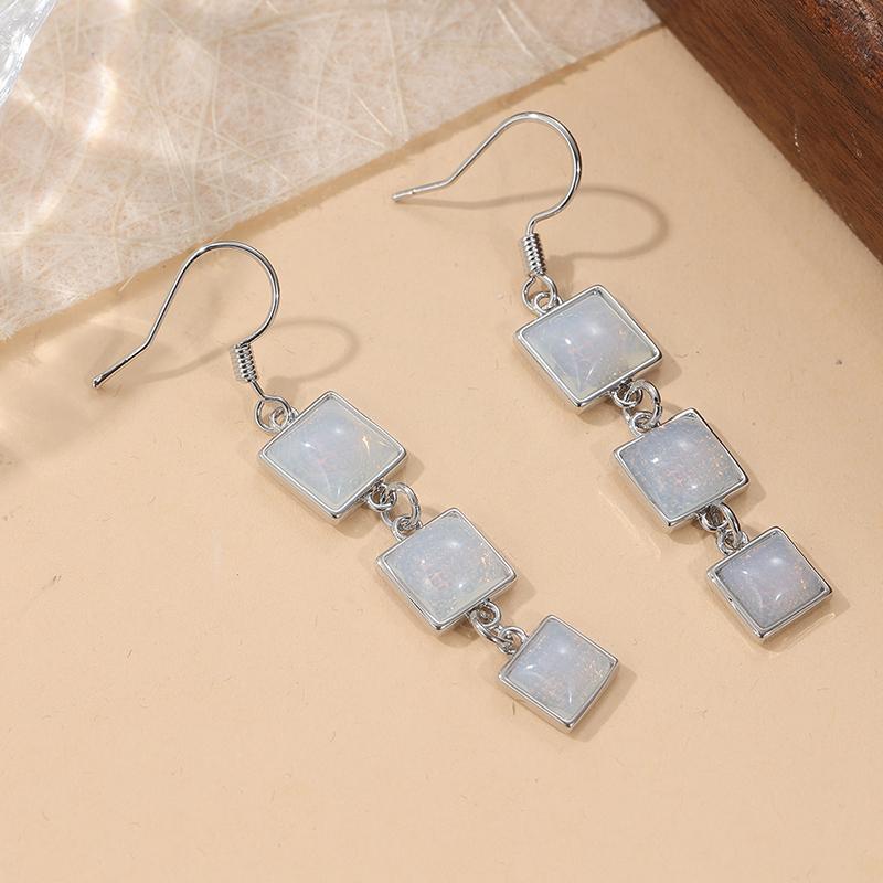 Bohemian Style Square Synthetic Moonlight Stone Long Dangle Earrings for Women Elegant Exquisite Wedding Banquet Jewelry Pendant