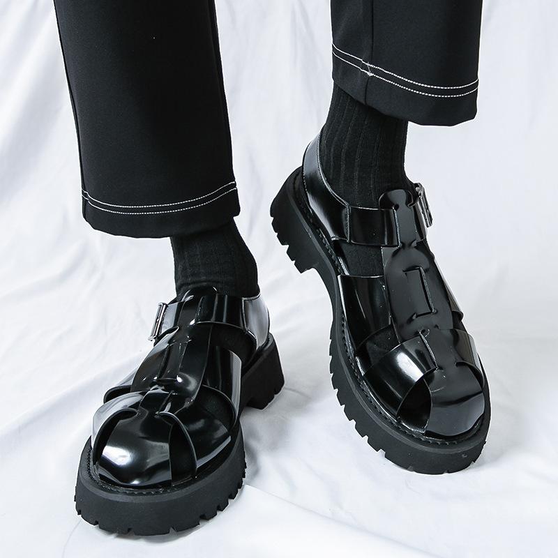 2025 Roman sandals men's summer thick-soled glossy business casual shoes wear cool leather shoes foreign trade large size men's shoes