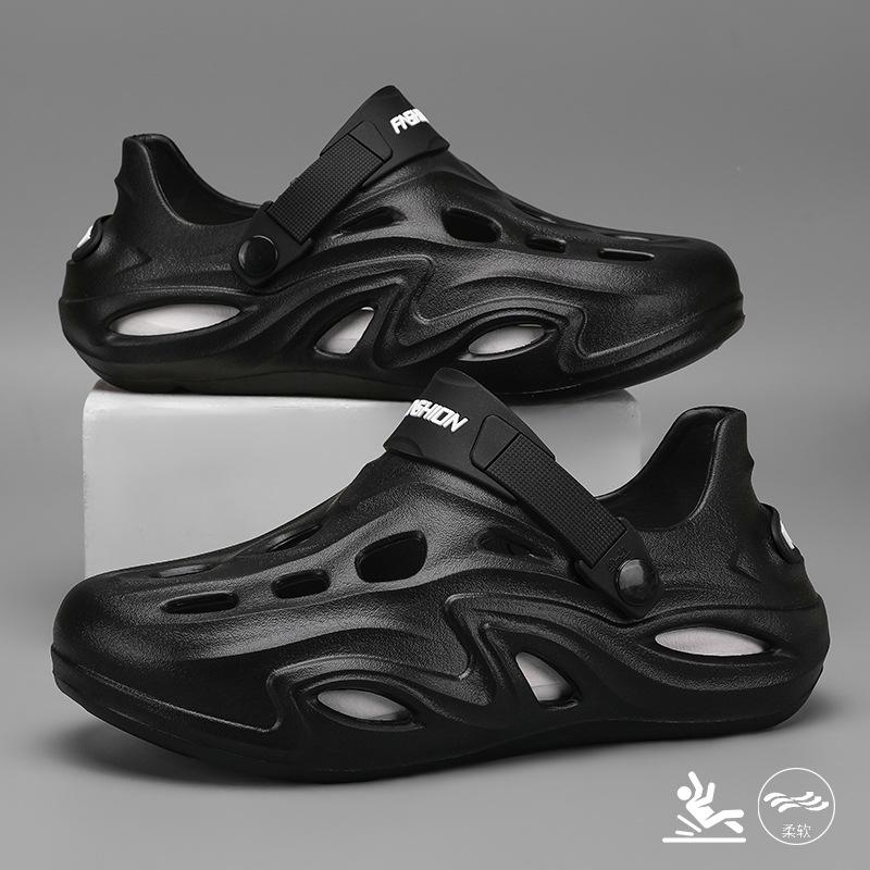 

Beach hole shoes men s wear, stepping on shit feeling bag head sports couple slippers men s thick-soled driving cool slippers 40 чорний