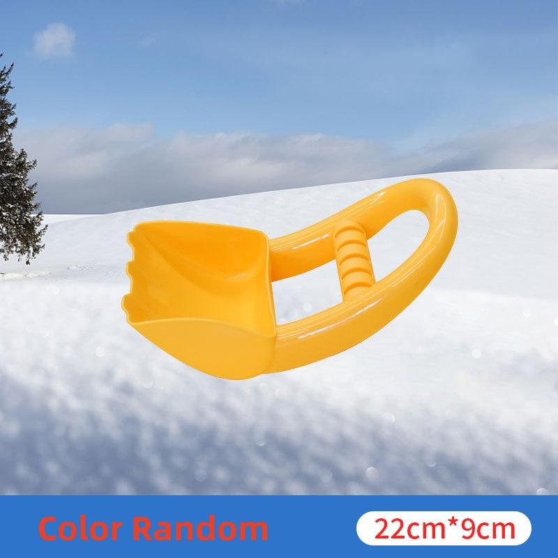 New Snow Toy Hot Selling Multiple Colors Snowball Clip Duckling Astronaut Mold Three Piece Set For Playing Snow Toy Clip
