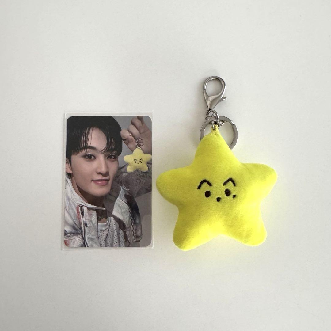 

[Б/У] NCT127 Mark Starfish Брелок для ключей В комплект входит официальная коллекционная карточка Star Unity