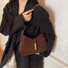 Simple and Versatile Commuter Single-shoulder Bag for Autumn and Winter, with A Unique and Stylish Underarm Bag