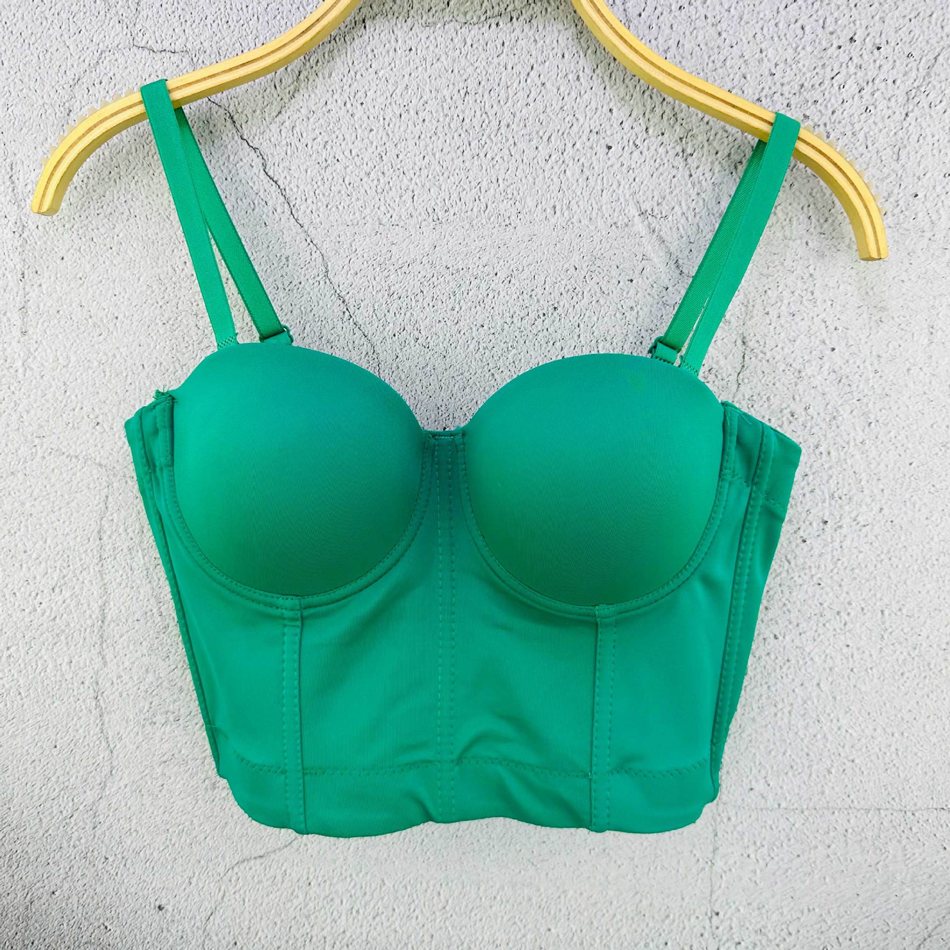 

Трендовый корсет без спинки и бретелек однотонный маленький без бретелек на плечах универсальный для подружки невесты танцовщицы красный с запахом дышащий удобный топ 40/90