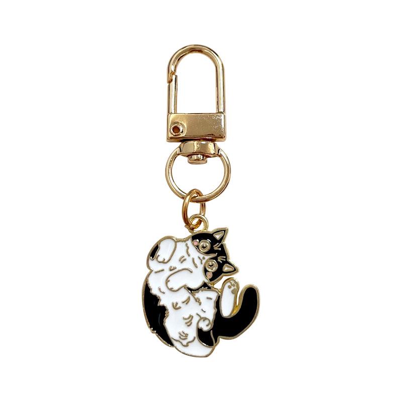 Charming Persian Cat Keychain: Lively Black and White Alloy Accessory for DIY Jewelry and Gifts