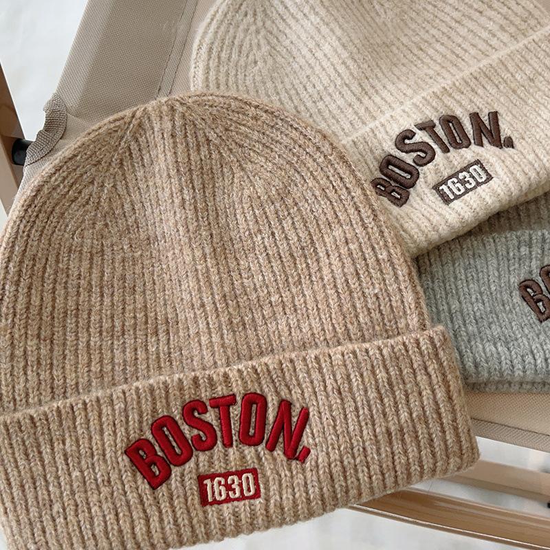 Embroidered Letter Children Knitted Hat Korean Baby Winter Warm Skullies Cap 3-6 year Kids Beanies Solid Woolen Bonnet Skullcaps