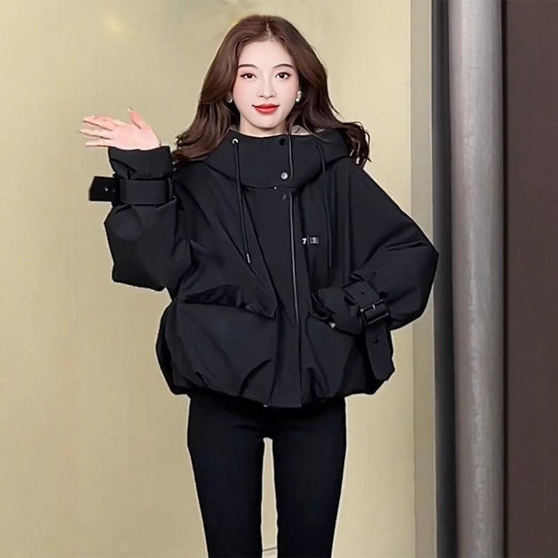 Short tooling down cotton clothes women's 2025 winter new loose casual fashion hooded pie overcome coat