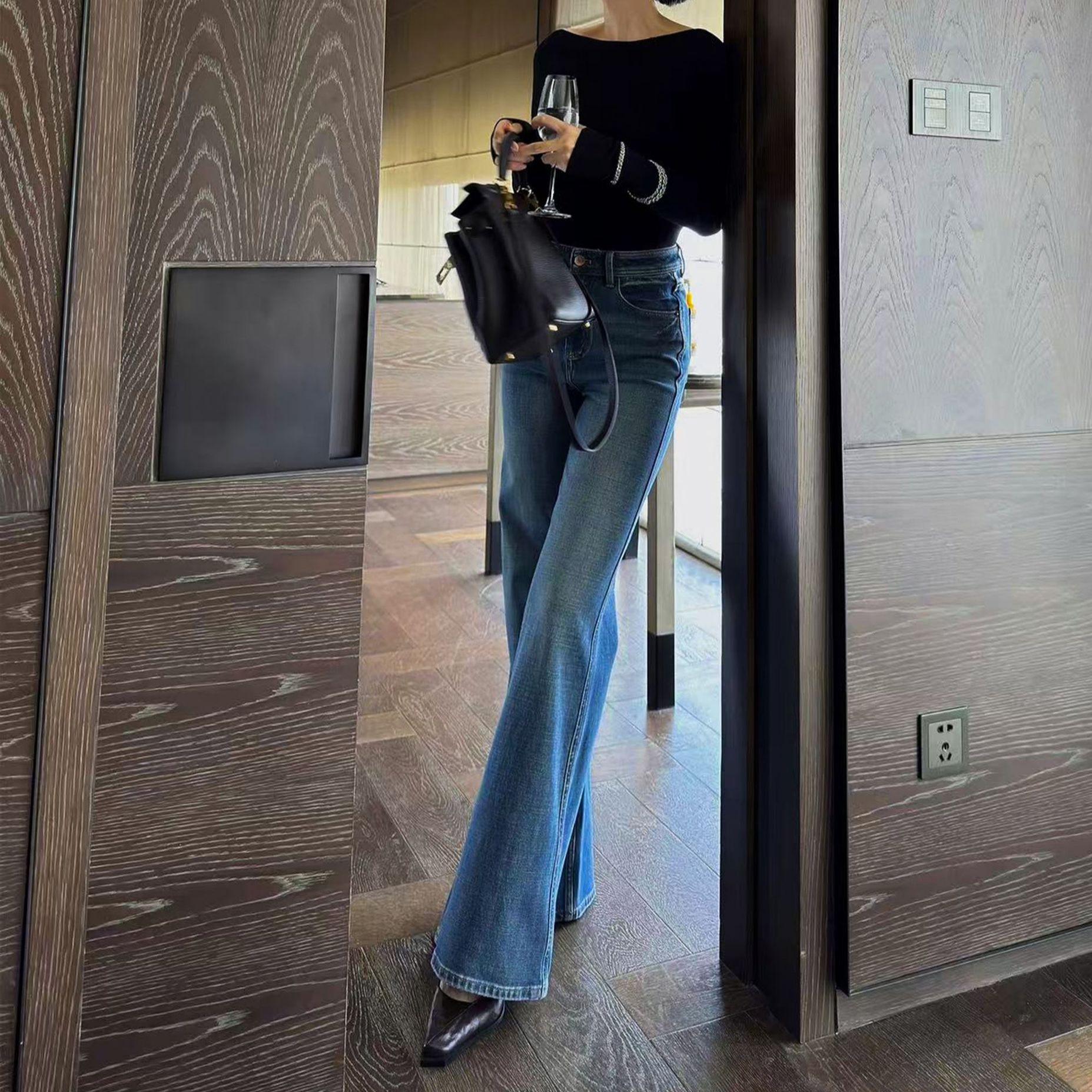 Li Girl Women s Light Blue High-Waist Micro Flare Jeans - Slimming Horseshoe Style, Autumn 2025 Collection L