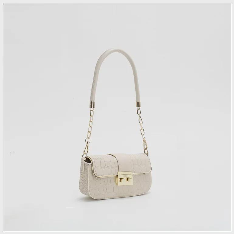 2025 Women's Spring/Summer Shoulder Messenger Bag: Original, Simple, Versatile, Small Square Bag