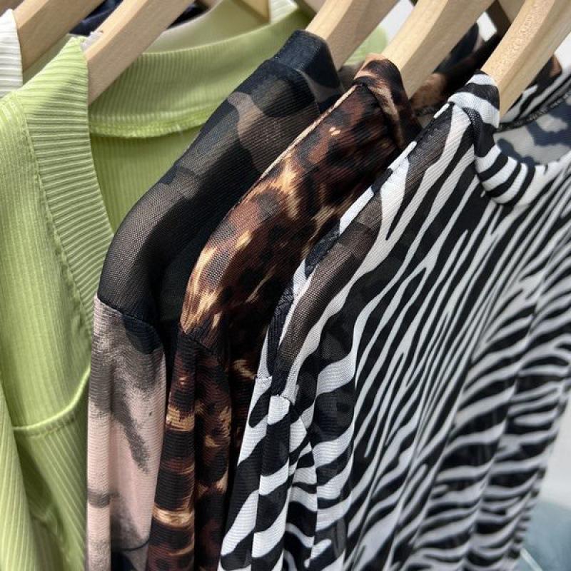 New 2024 Women's Sheer Tie-Dye Mesh Sun Protection Long Sleeve Slim Top