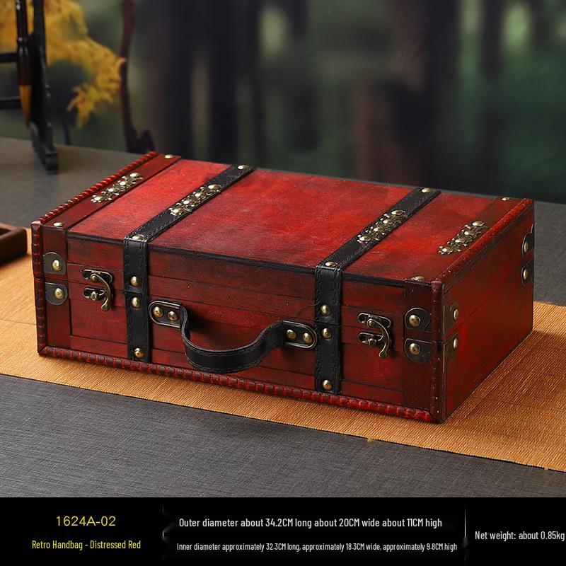 

Винтажный состаренный деревянный чемодан, ящик для хранения - антикварный стиль, реквизит для фотографии и украшение