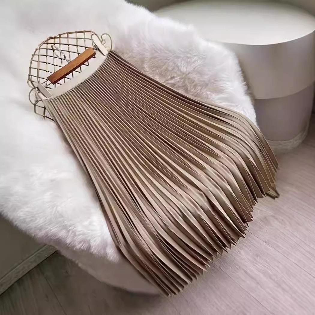 

Европейская и американская юбка-свинг из плиссированного переливающегося атласа с высокой талией L хаки