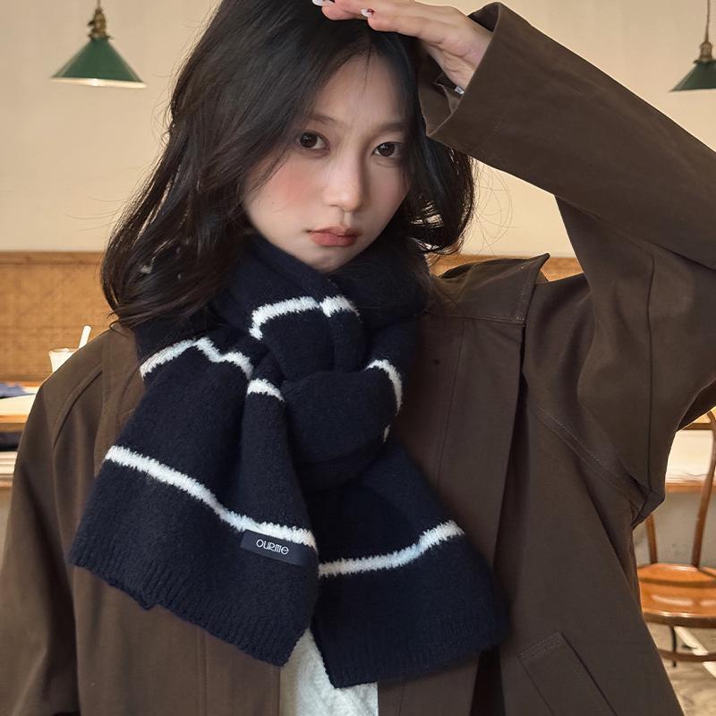 Winter All match Scarf Fashionable and High End Women's Warm Scarf Striped Outer Knitted Scarf