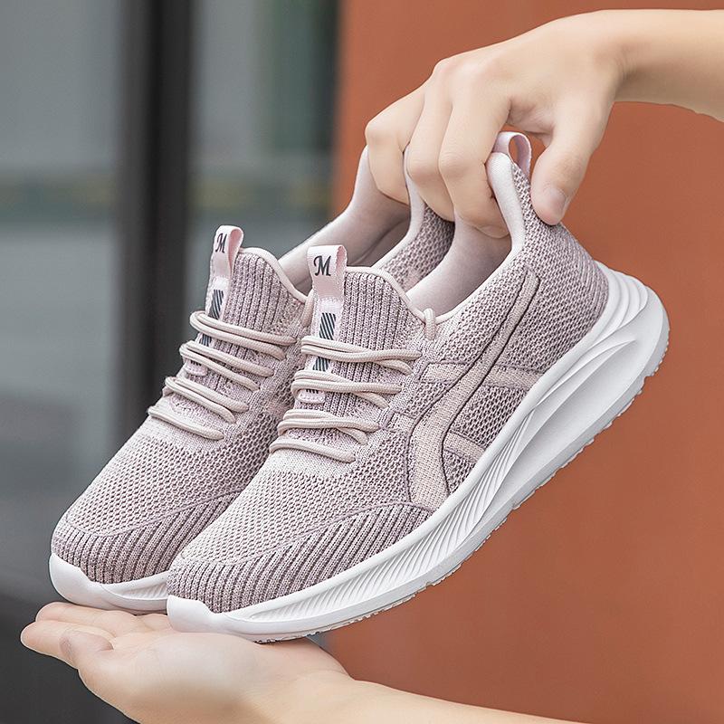 

Mesh elderly shoes women s four-season travel shoes flying woven sports shoes soft-soled walking mother elderly walking shoes 41