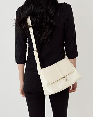 By ESquire By Women S Arne Shoulder Bag Ivory