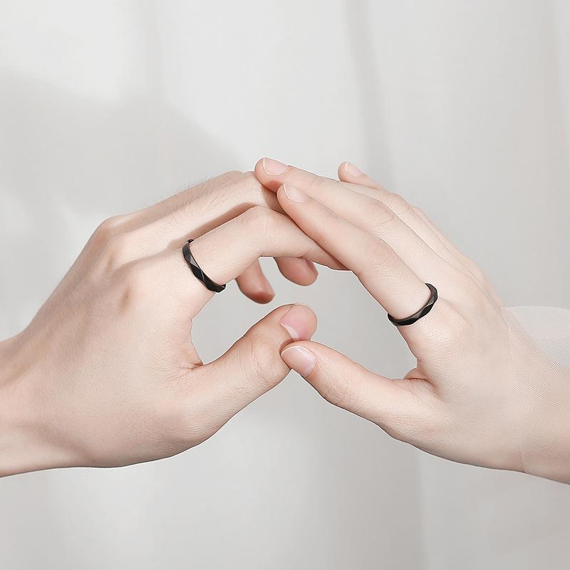 Schwarz-Weiß-Rhombus Glänzend Partnerring Einfach Offen Verstellbare Ringe Schmuck Für Freund Freundin Valentinstagsgeschenk