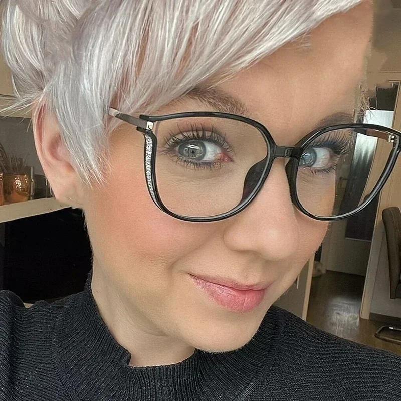 Unisex Stylish Trendy Reading Glasses Luxury Diamond Design Presbyopia Plus Diopters Men Women New Cat Eye Far Sight Glasses