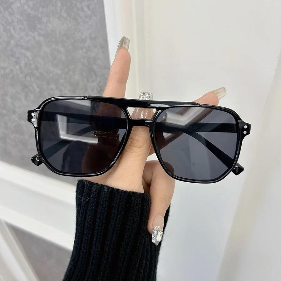 Casual Square Sunglasses Women Men Classic Sun Glasses Female Male Designer Retro Fashion Outdoors Shades Oculos De Sol