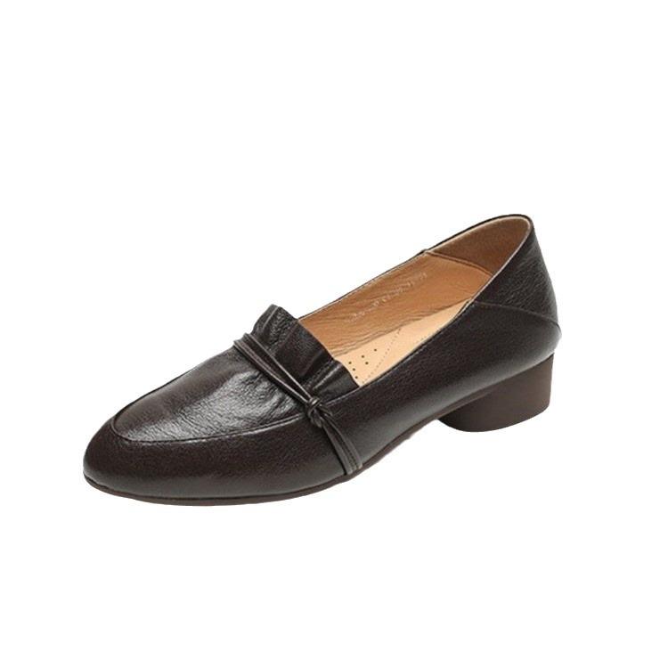 Scarpe singole francesi 2024 nuovo autunno a punta suola morbida pelle morbida tacco spesso scollate temperamento versatile scarpe Mary Jane da donna