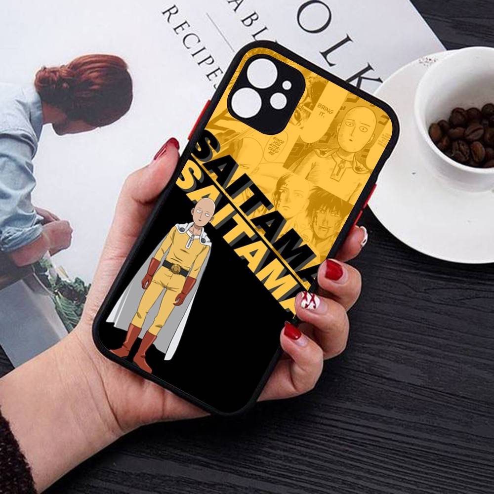 One P-Punch Man Saitama Phone Case For IPhone 14 11 12 13 Mini Pro Max 8 7 Plus X XR XS MAX Translucent Matte Cover