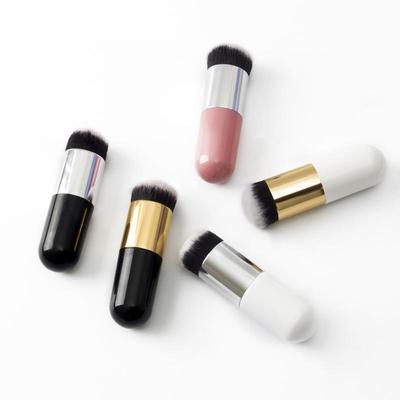 Little Fat Pier Make-Up Pinsel Schönheit Werkzeug Runde Kopf Silber Foundation Pinsel BB Frost Pinsel