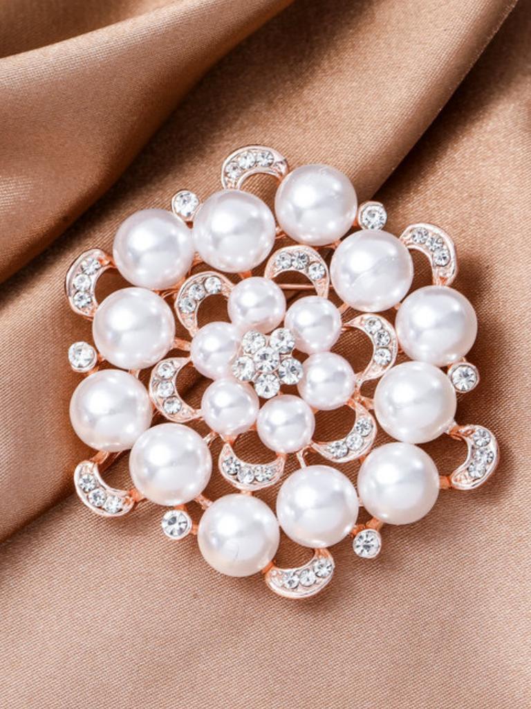 1PC Women's Fashion Temperament, Multiple Types of Geometric Imitation Pearl Brooch Accessories, Party Holiday Gifts