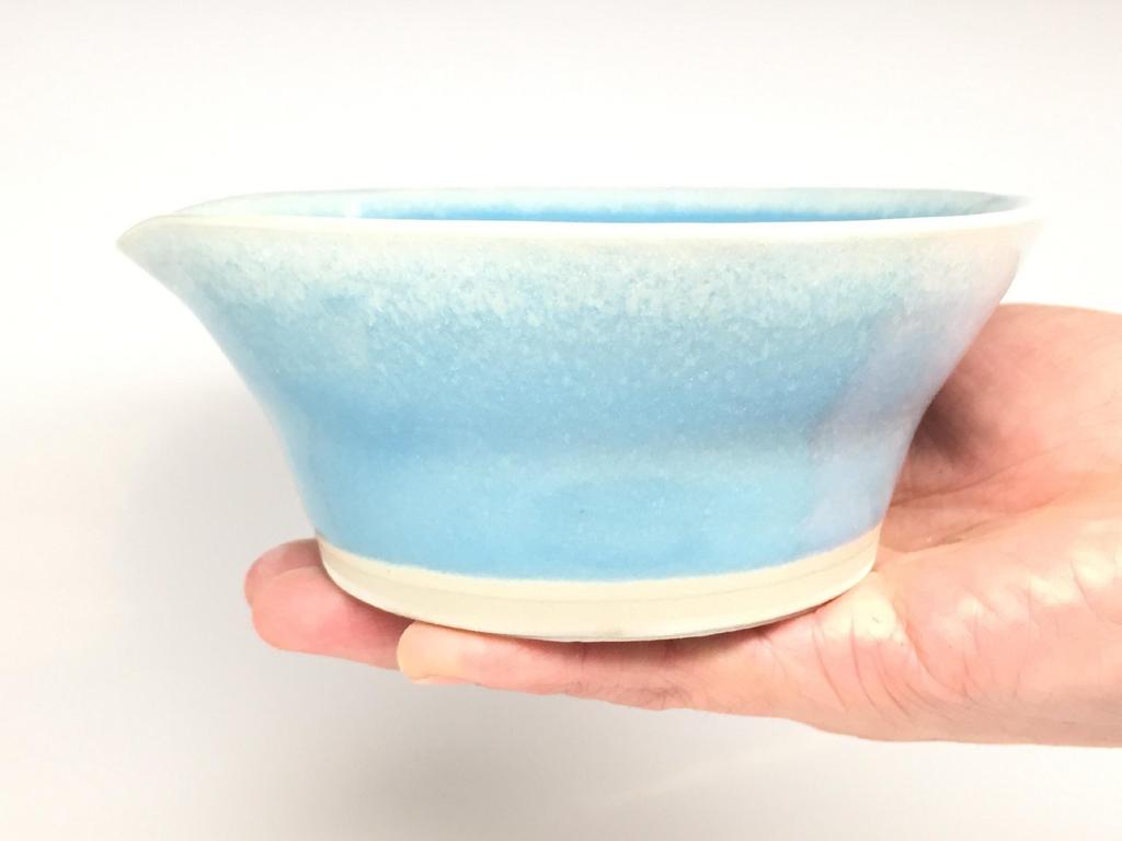 Motoshige Seitoujo Colored Mortar and Pestle Set Suitable for Baby Food Silicone Base to Protect Tables Diameter Made in Japan 044247 (Iwami ware)
