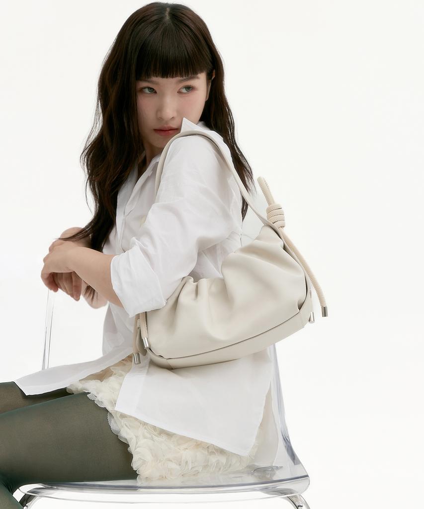 Afoye Poi Bag / Ivory