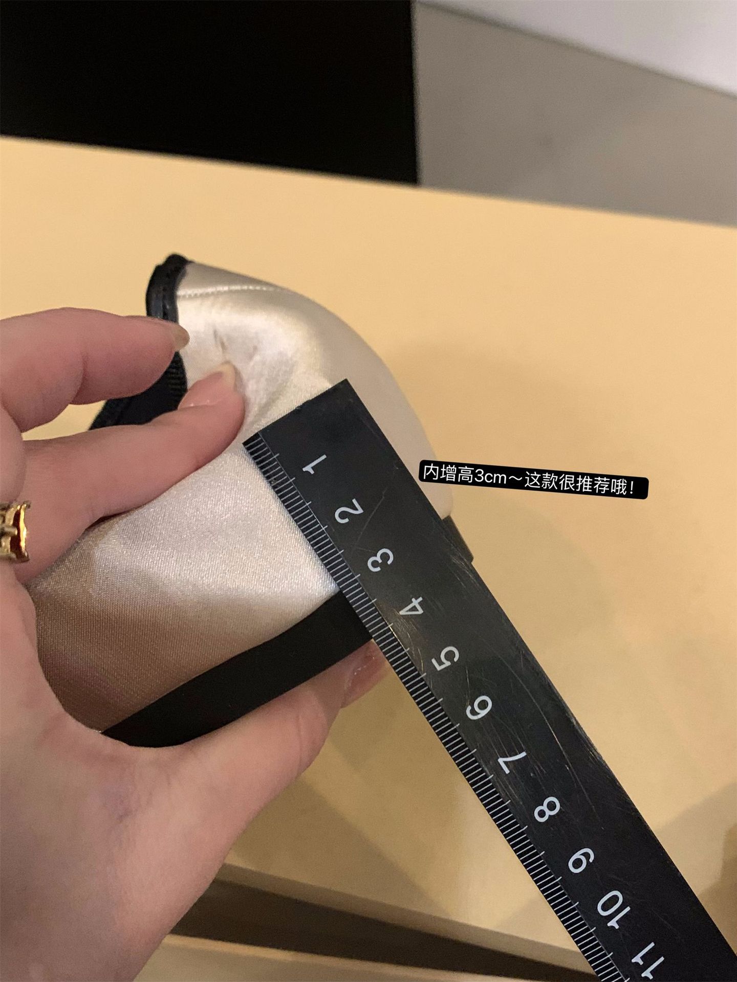 

Inner height increase pink ballet single shoes women s shoes 2025 new French spring and autumn Mary Jane gentle evening shoes 35