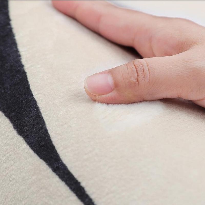Light Luxury Rugs for Bedroom Black White Plaid Living Room Decoration Carpet Fluffy Soft Study Rug Home Thicken Plush Floor Mat