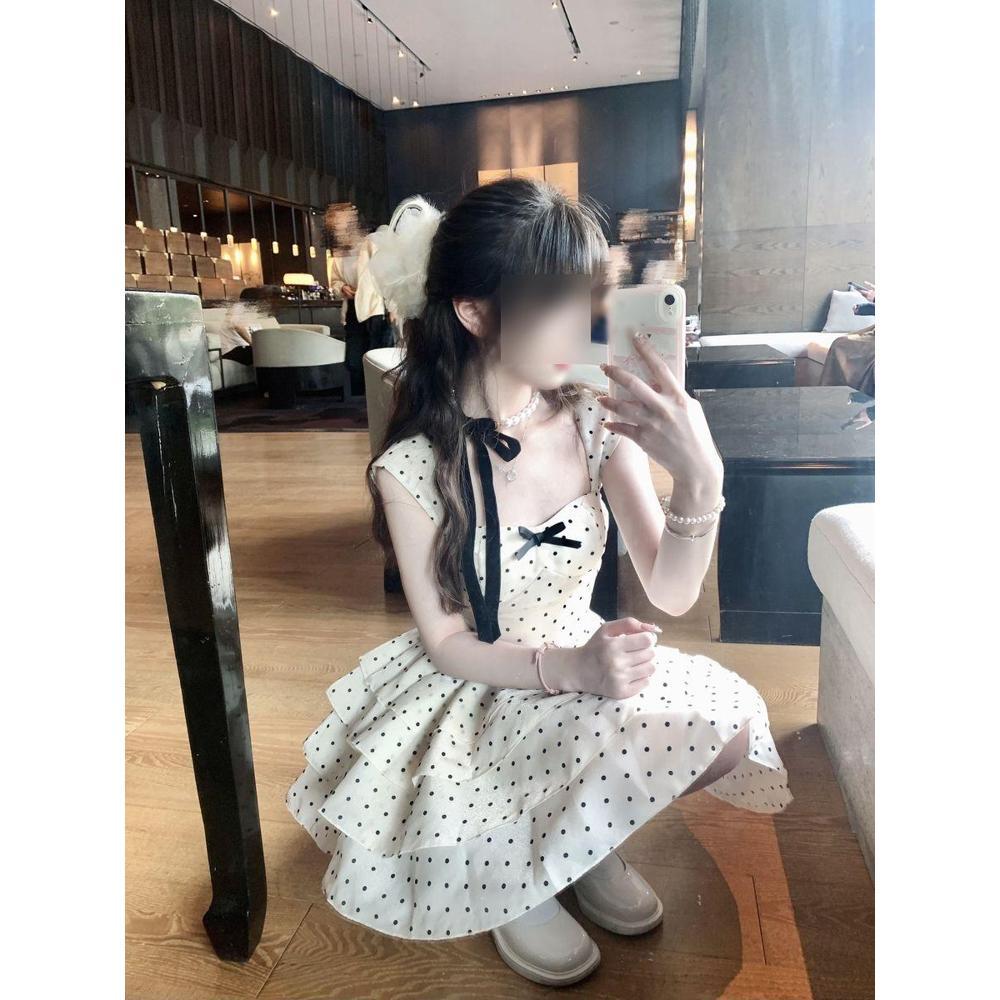 

Girl waist princess style dress cake dress summer polka dot sweet cute puff dress gentle fashion XL- (recommended 110-60kg)