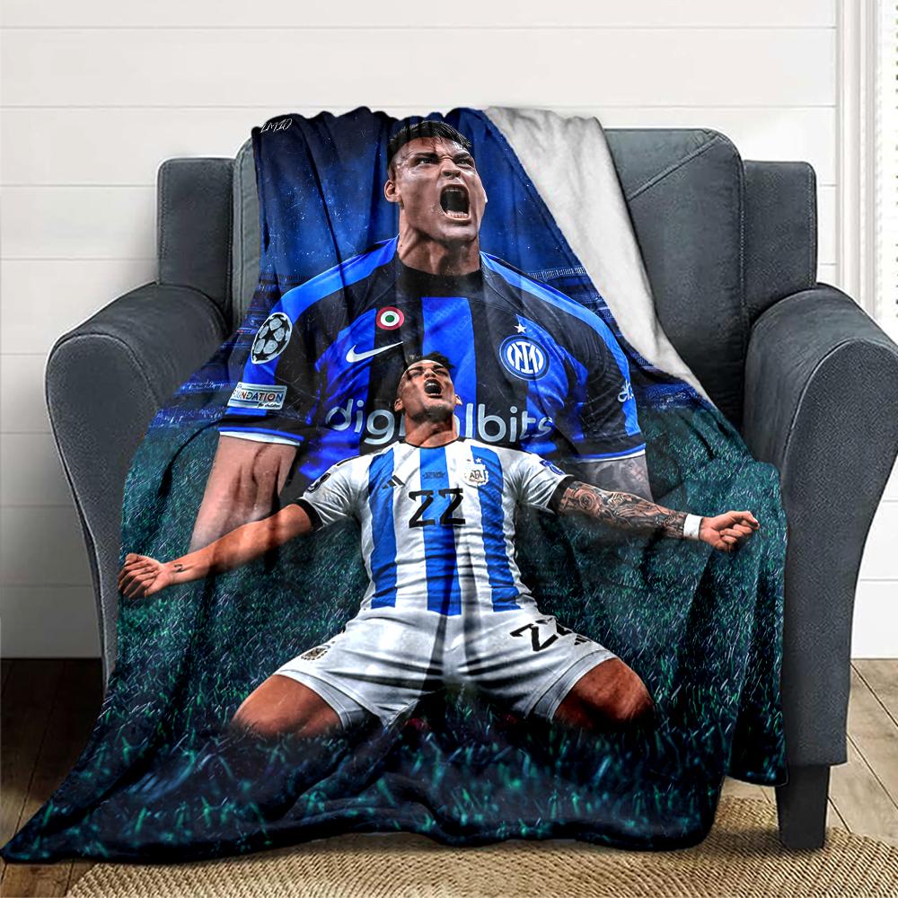 Football Player Action Blankets Flannel Printed Breathable Warm Throw Blanket for Home Office Bedspreads 0708a56