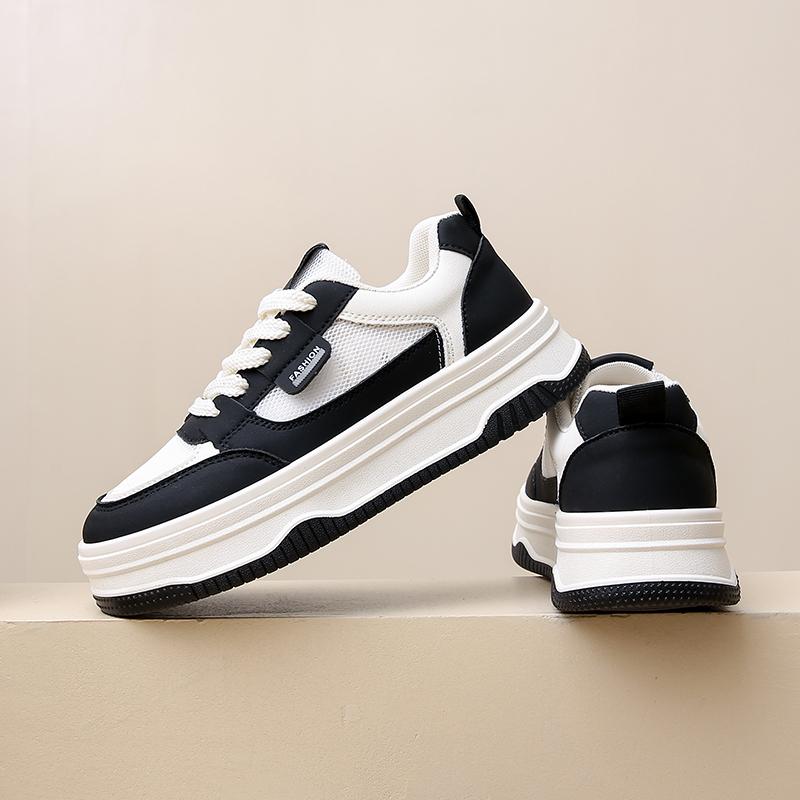 Fashion 2024 New Leather Women's Black  White Casual Woman Vulcanize Sneakers Breathable Sport Walking Running Platform Flats Shoes