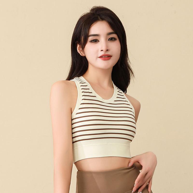 Women's Autumn/Winter 2024 Velvet-Lined Yoga Jacket and Sports Set: Professional Long Sleeve Running and Cycling Suit