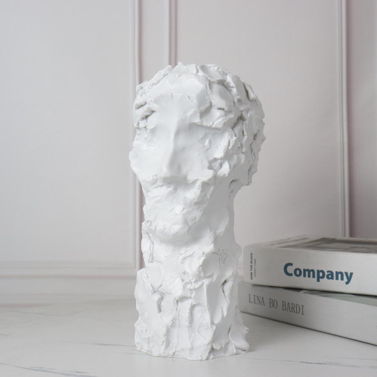 

Modern Minimalist Resin Human Head Sculpture for Home or Office Decor 15*18*31CM