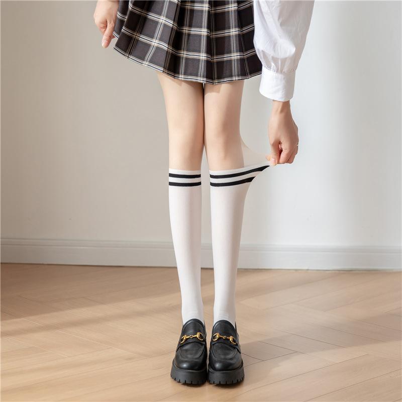 

Fake two-piece striped splicing pantyhose women s anti-hook silk fake calf fake over knee primer realistic pantyhose JK stockings average size
