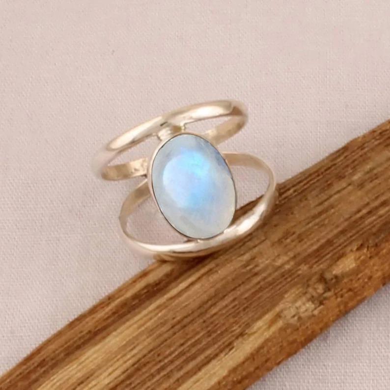 Moonstone Gemstone Oval Ring, 925 Silver Ring, Oval Ring, Statement Ring, Cabochon Ring, Handmade Jewelry