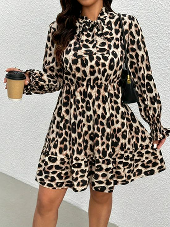 

Plus Size Women s Spring Dress with Elastic Waist and Bow Neck XL темно-коричневого